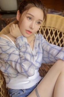 明星专题：妮基·希尔顿